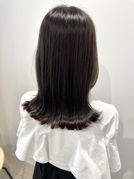 アメリ(ameri) 【ameri 仲丸】ミディアムボブ