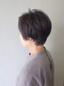 ラトリエコンタン(L´atelier Content) 30代40代50代おすすめ　短めでポイント高めショート