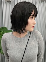 ルシアーアトリエ(Luthier atelier) ざぐざぐな質感ボブ