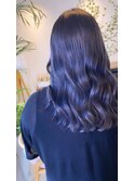 ネイビーブルーで艶髪に♪