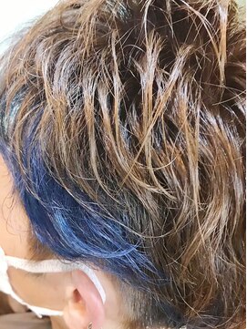 ヘアー バイ ミーズ(hair by Mii’s) ロイヤルブルー