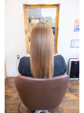 ヘアーメイク ダンス(hair make DANCE) エアーストレートでブリーチ毛の縮毛矯正!