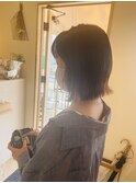 伸ばし中も楽しめる切りっぱなしボブ  ◎