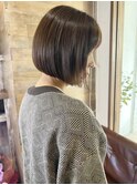 ボブ 前下がり 斜めバング