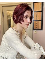 ヘン(hen)&nbsp;【心斎橋hen】ショートボブボルドーカラー