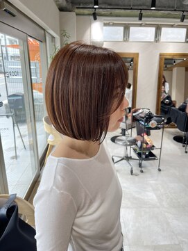 アドア 横浜(ADORE) 【ADORE横浜】ベージュ×ボブ