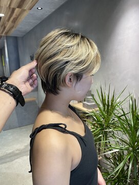 ヴェル(Vel.) コンパクトショート