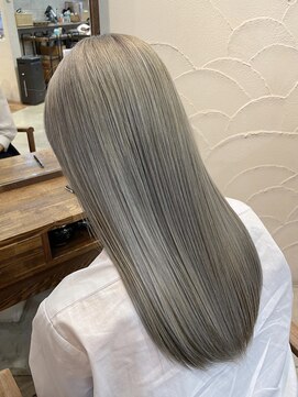 ビアンカ カマクラ(bianca) 《シルバーグレージュ》