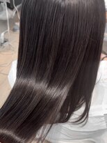 アフロート ディル(AFLOAT D'L)&nbsp;大人可愛い艶髪透明感暗髪ショコラグレージュカラー