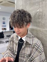 メンズサロン キング 心斎橋店(Men’s salon K!ng)&nbsp;メンズカット/ブリーチ/ニュアンスパーマ/メンズハイライト/眉毛