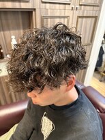 ミリオンバックス 上野(Million Bucks)&nbsp;ラフ質感スパイラルウェーブ<理容室>[メンズ/シェービング/上野