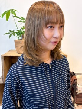 ラブハーツアンドビーヒガシウメダ(luve heart's And Be higashiumeda) レイヤーカット
