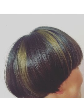 コモレビヘアワークス(komorebi hair works) ☆ Mash Bob ☆