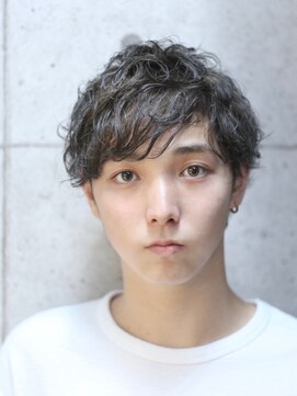 ラティ(Ratie) "Ratie"外国人風クシュっとパーマスタイル