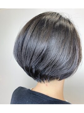 アッシュ 浜田山店(Ash) 大人可愛いショートカット