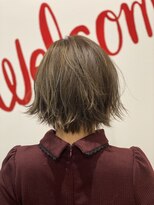 ルーツ(Root)&nbsp;ふわモテそとはねショートボブ