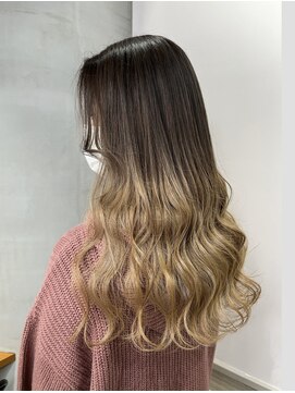 リーオオサカ(Lee Osaka) グラデーションカラー/kana