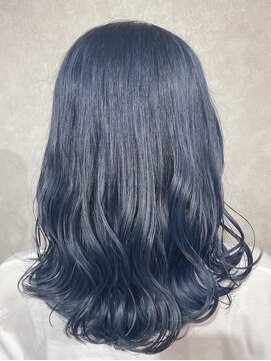シアン(CYAN) #10代#20代#ブリーチカラー#デニムカラー#アッシュ#髪質改善