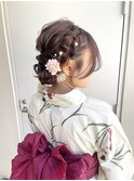 編み込みサイドシニヨン♪