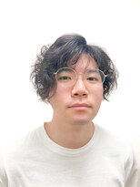 黄ぐまくん美容室 メンズ サイドパート ランダムパーマ