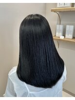 イラ(Era) V字カット