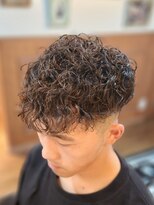 アンドザバダス(&THE BADASS) ツーブロック×スペインカール