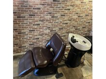 アンフィニ(unfini)の雰囲気（落ち着いた雰囲気のシャンプースペース）