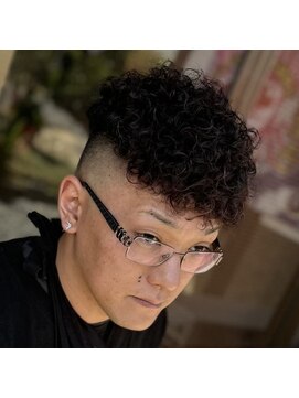 ピシャッとニ代目銀二郎 スペインパーマ【広島/理容室/バーバー】