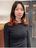 ロングレイヤー　センターパート　オレンジ　グラデーション
