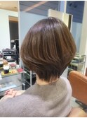 ショートボブ