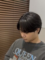 サロウィン 岡山店(SALOWIN)&nbsp;センターパート短髪ツーブロックモテる束感モテ髪イケメン黒髪