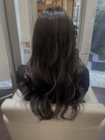 ヴィサージュプラス(VISAGE plus)&nbsp;透明感×ゆるふわウェーブで大人可愛く！