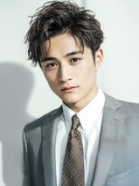 カットもパーマもイケメンパラダイス Men's天王寺 大人Men's清潔感センターパートウェーブ