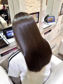 艶髪ストレートヘア！