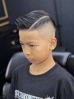 ルーツ(ROOTS)&nbsp;キッズカット　バーバースタイル