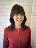 ルノン フィージュ(LUNON fieju)&nbsp;黒髪クラゲヘアーオリーブグレー小顔ココアベージュ