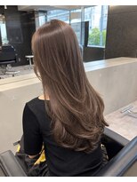 シティー(CITY.)&nbsp;透明感オリーブベージュ×艶ロング
