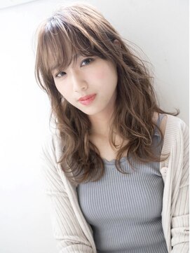 トッカ ヘアアンドトリートメント 難波店 フェアリーロング×ウェーブヘア