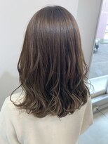 ヘアーアンドビューティーザ エフ(Hair Beauty the F) 艶感カラー＿透け感カラー＿アッシュ＿ミディアム＿70