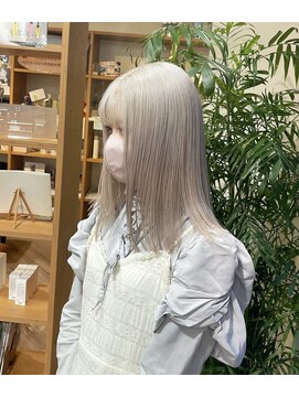 ソワンドゥブレス 瓜破店(soin de brace) 【辻快樹】ケアブリーチ/ホワイトカラー