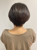 大人かわいい小顔前下がり丸みショートボブ