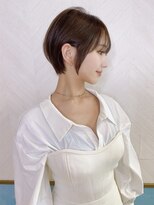 ロンド ストラーダ 心斎橋(Lond strada)&nbsp;ショート×ハイライト白髪ぼかし×シルキーベージュ[心斎橋]