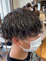 ダブル(W)&nbsp;メンズ/波ウェーブパーマ