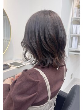 クアン(Cuan) くびれオトナ艶髪ボブ