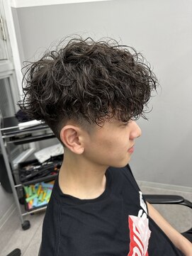 オムデュー(HOMME DEUX) 【AOI】オーダーNo. 1！スペインカール