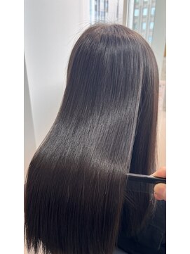 エミュスト(Emuest) 艶髪☆髪質改善