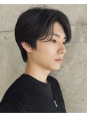 前下がりセンターパートツーブロックマッシュニュアンスパーマ