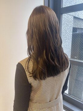 ニーイチイチ(211) ココアベージュ/大人ガーリー暗めカラー