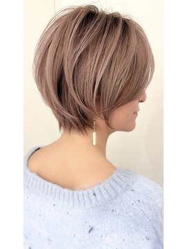 ゴカン バイ ジル ブラン 名古屋(Gokan by JIL BLAN) ハイライトバレイヤージュダブルカラーショートカット30代40代