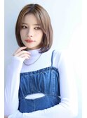 顔まわりをやさしく包み込む大人のエレガンスボブに夢中